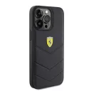 Ferrari Quilted Metal Logo iPhone 15 Pro Max kemény hátlap tok, fekete FEHCP15XRDUK