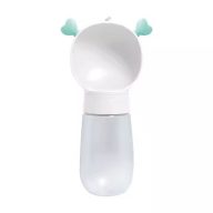 Hordozható itató kutyáknak, fehér