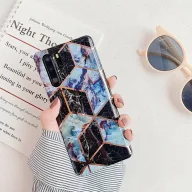   Apple iPhone 7 Plus / 8 Plus, Szilikon tok, sokszöges márvány minta, Wooze Geometric Marble, színes/fekete