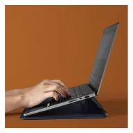   Uniq Oslo Laptop táska kihajtható kártyatartóval, ( max 14") zöld