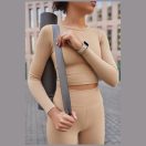 Uniq Stride De Rubber Apple Watch 44/45/46/49mm gumis szilikon szíj, bézs-sárga