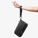 Spigen Klasden útlevél tartó / utazó táska, rendszerező, fekete