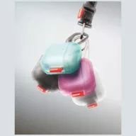   Skinarma Mecha CE AirPods 4 tok karabinerrel, Fuchsia, rózsaszín