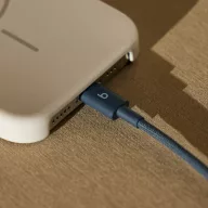   Apple Beats USB-C-USB-C gyári szőtt töltő- és adatkábel, 1.5m, kék (MDGD4ZM/A)
