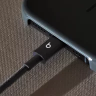   Apple Beats USB-C-USB-C gyári szőtt töltő- és adatkábel, 1.5m, fekete (MDGD4ZM/A)