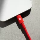 Apple Beats USB-C-Lightning gyári szőtt töltő- és adatkábel, 1.5m, piros, (MDGD4ZM/A)