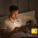 Tech-Protect LL200 nyakba akasztható olvasó lámpa, fekete