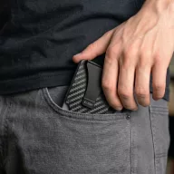   Tech-Protect Thorn RFID blokkoló kártyatartó, Carbon, fekete (bankkártyához)