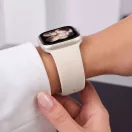 Tech-Protect Silicone Apple Watch 8 / 9 / 10 / 11 / 12 / SE (40/41/42mm) szíj, szilikon, törtfehér