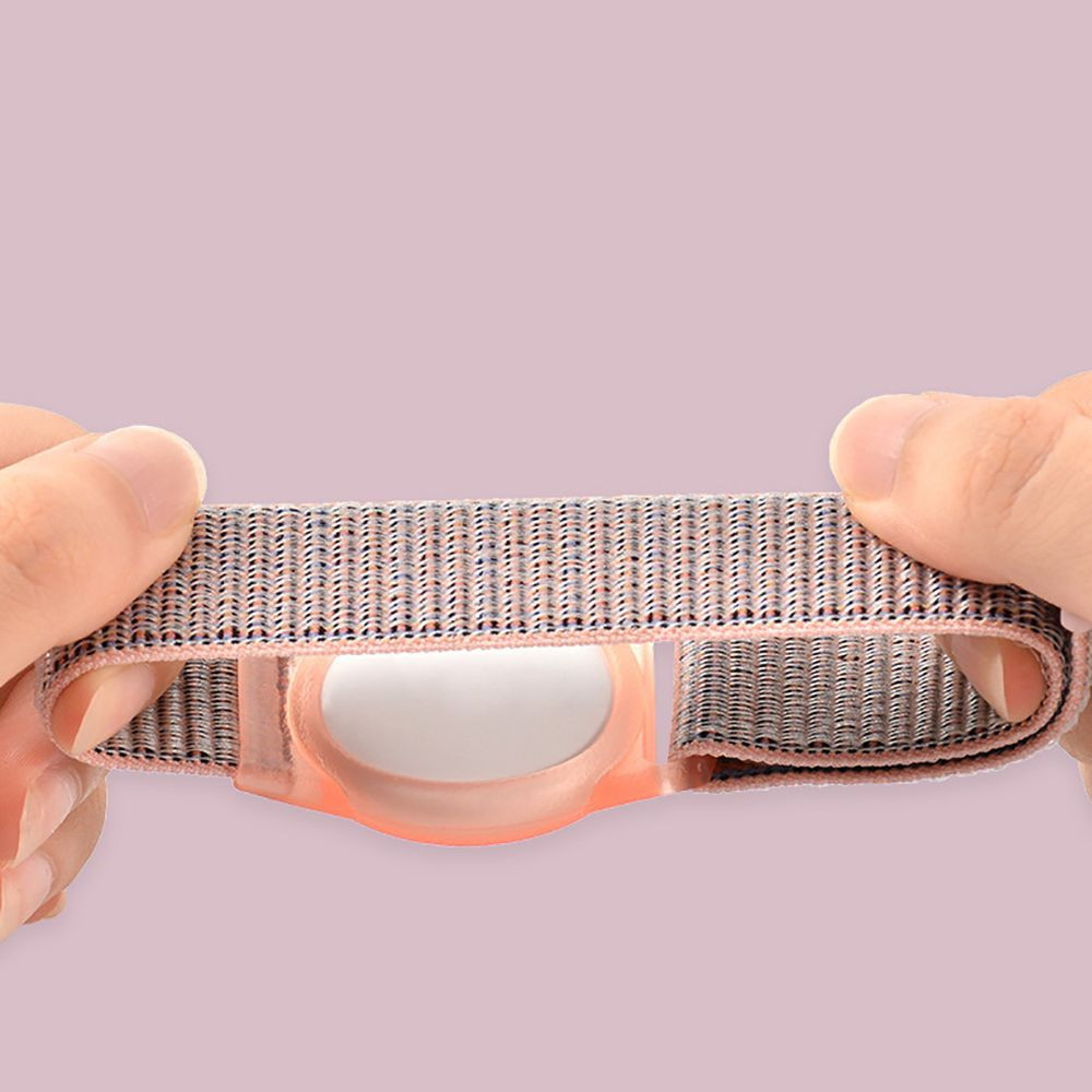 Apple AirTag szilikon tok + textíl pótszíj, nylon, állítható, csuklóra rögzíthető, TP Nylon, rózsaszín termék 2. képe